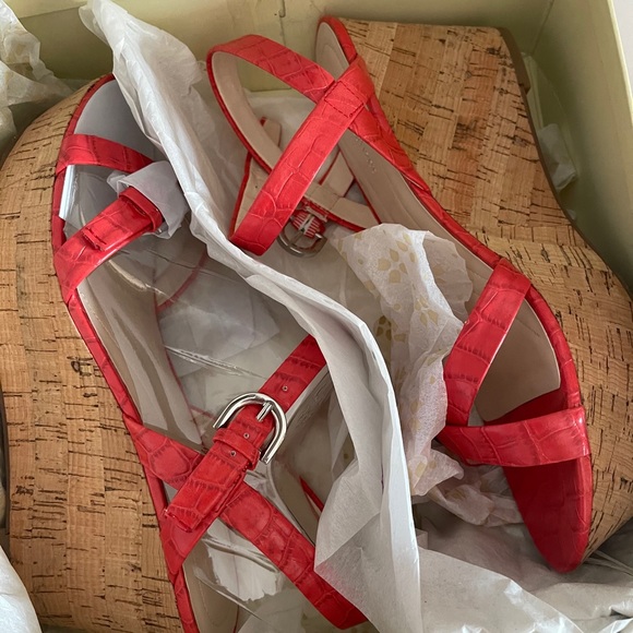 Naturalizer Coral Croc Wedges - Picture 3 of 3